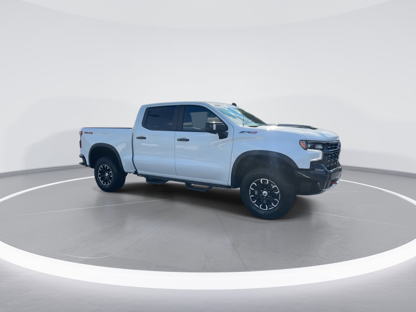 2023 Chevrolet Silverado 1500 ZR2 photo 2