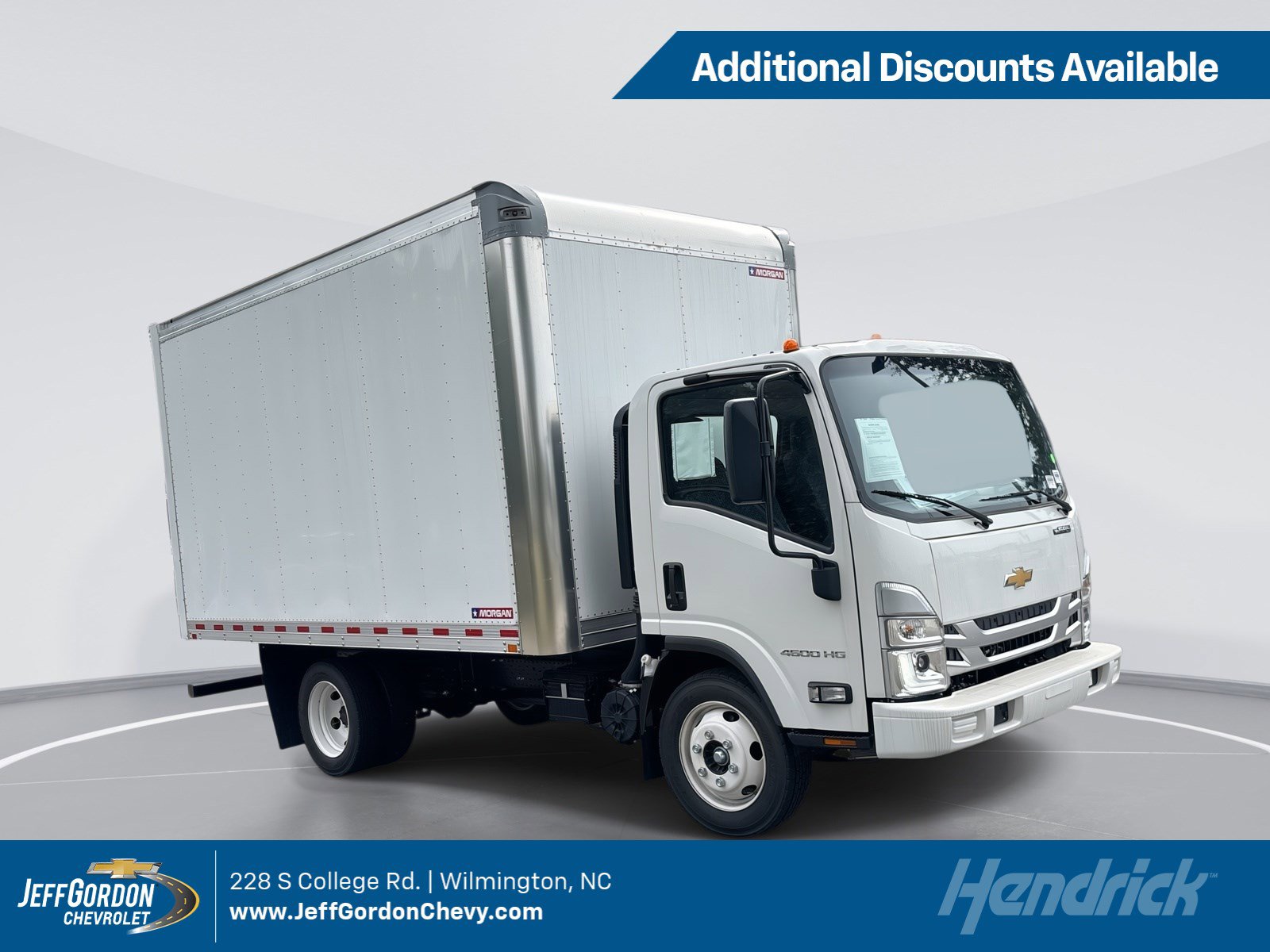 2025 Chevrolet Low Cab Forward Base's photo