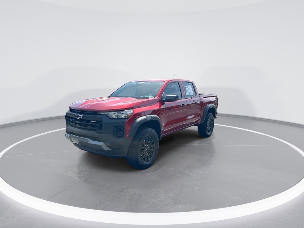 Used 2025 Chevrolet Colorado Trail Boss Truck Crew Cab