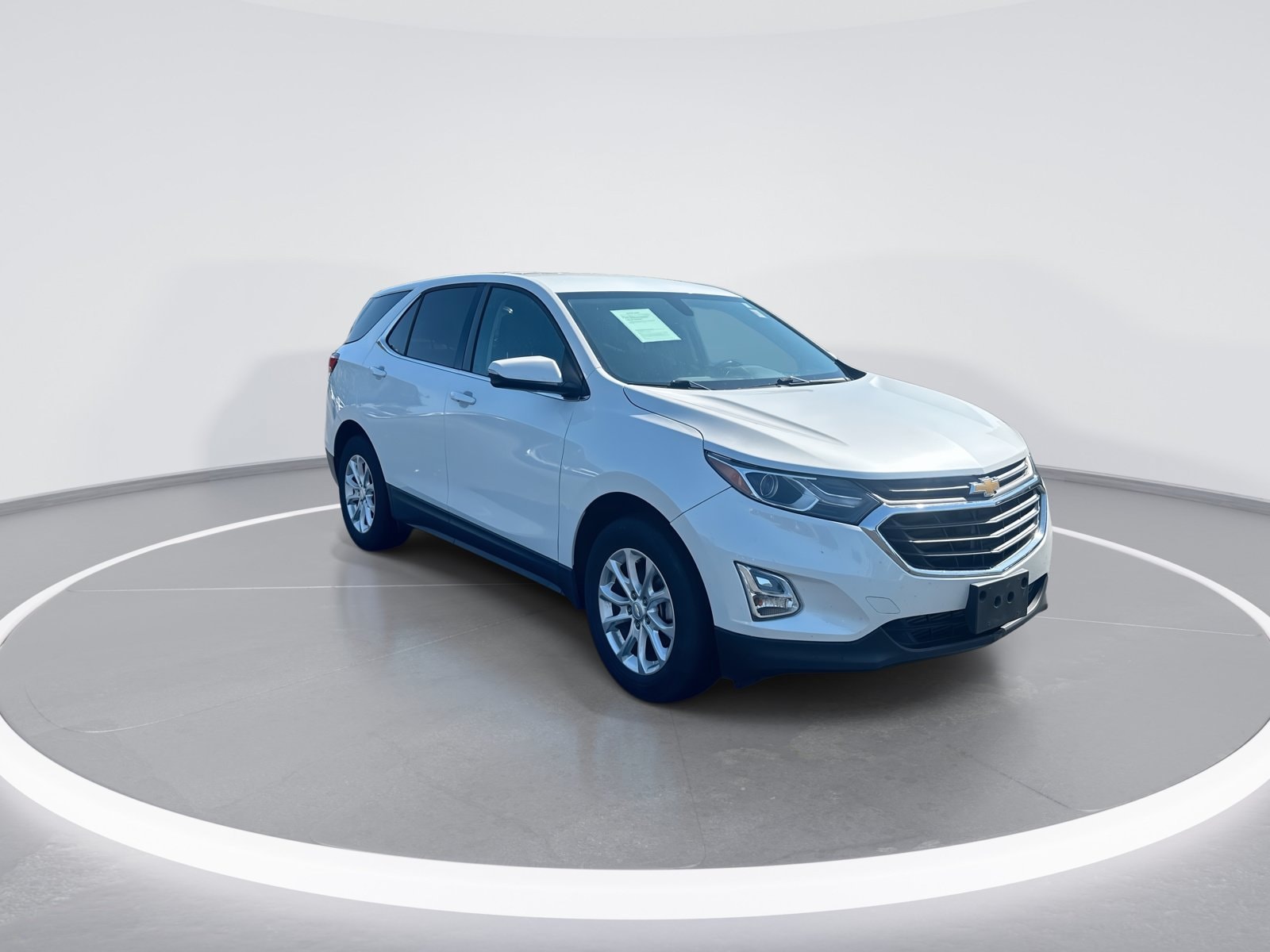Used 2018 Chevrolet Equinox LT with VIN 2GNAXJEVXJ6310974 for sale in Wilmington, NC