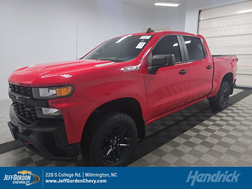 Used 2019 Chevrolet Silverado 1500 Custom Trail Boss Truck Crew Cab