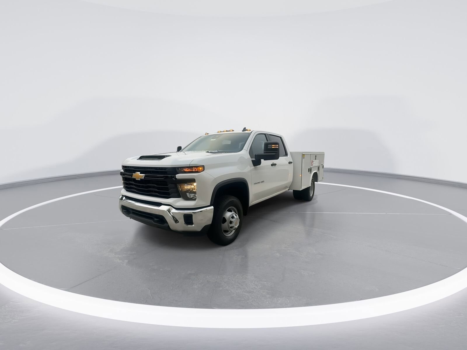 2025 Chevrolet Silverado 3500HD Work Truck photo 3
