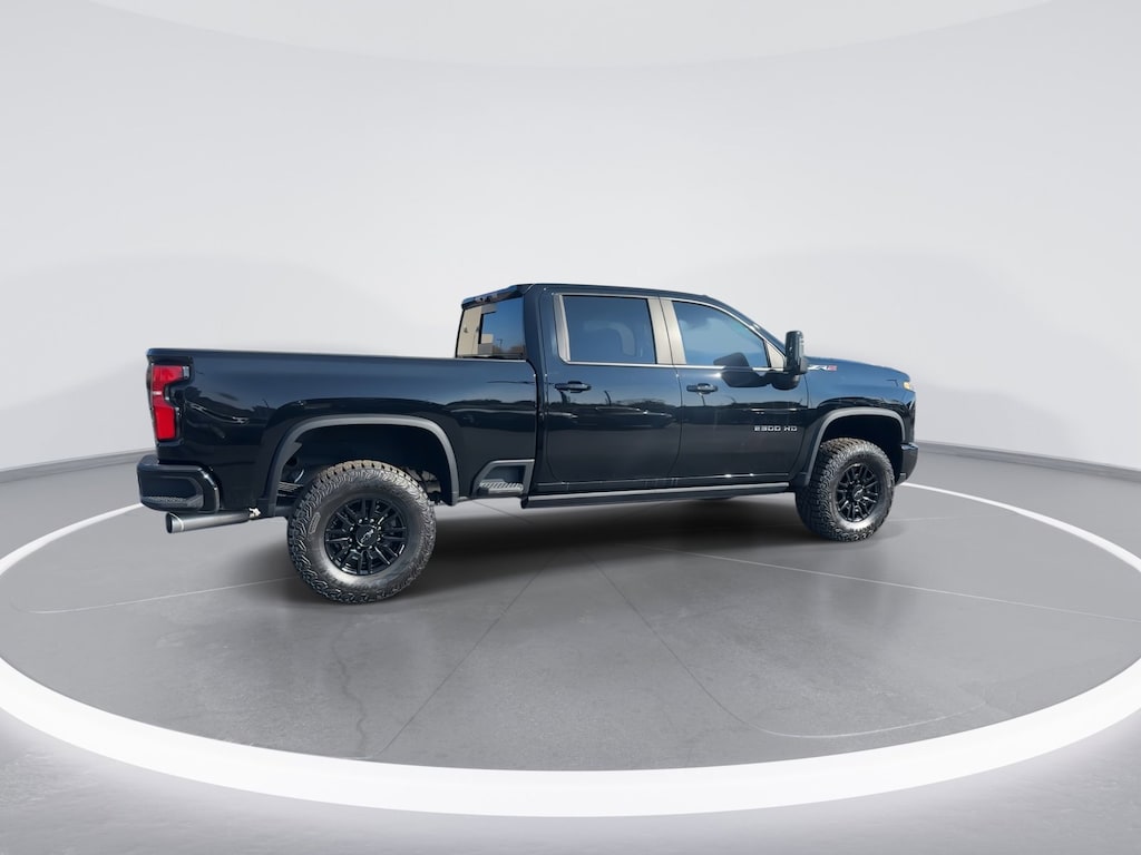 Used 2025 Chevrolet Silverado 2500 HD ZR2 Truck Crew Cab