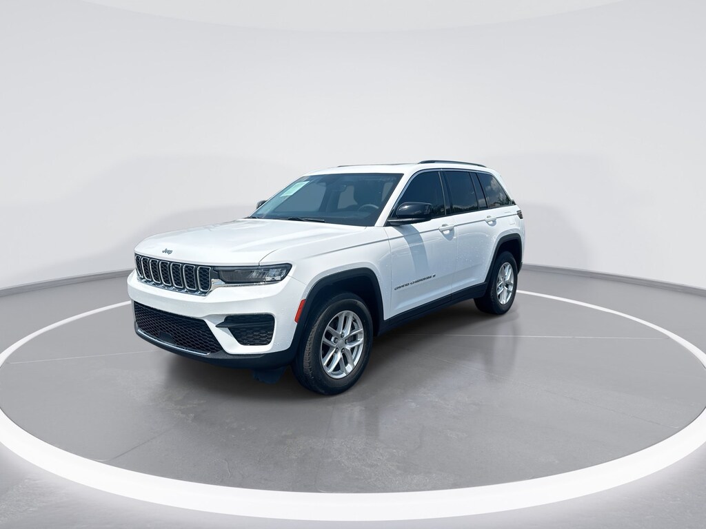 Used 2023 Jeep Grand Cherokee Laredo X 4x4 SUV