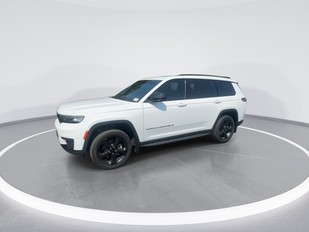 Used 2023 Jeep Grand Cherokee L Altitude 4x4 SUV
