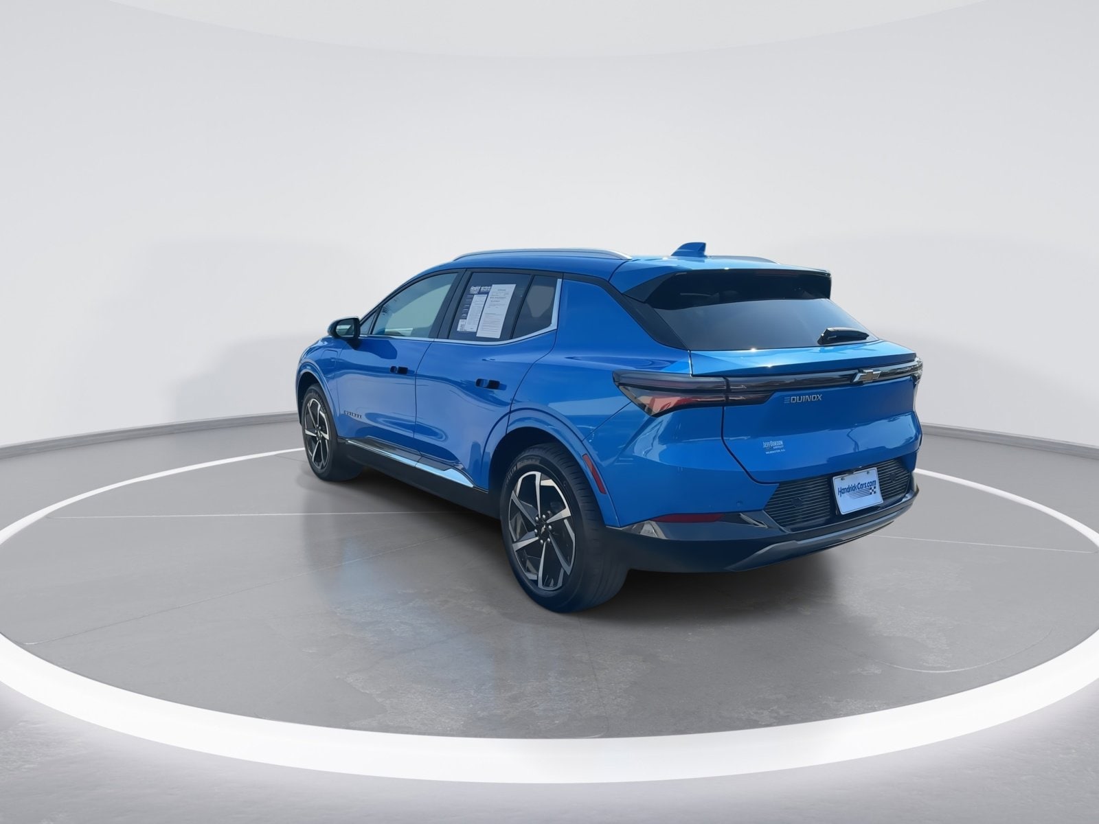 2025 Chevrolet Equinox EV LT photo 6