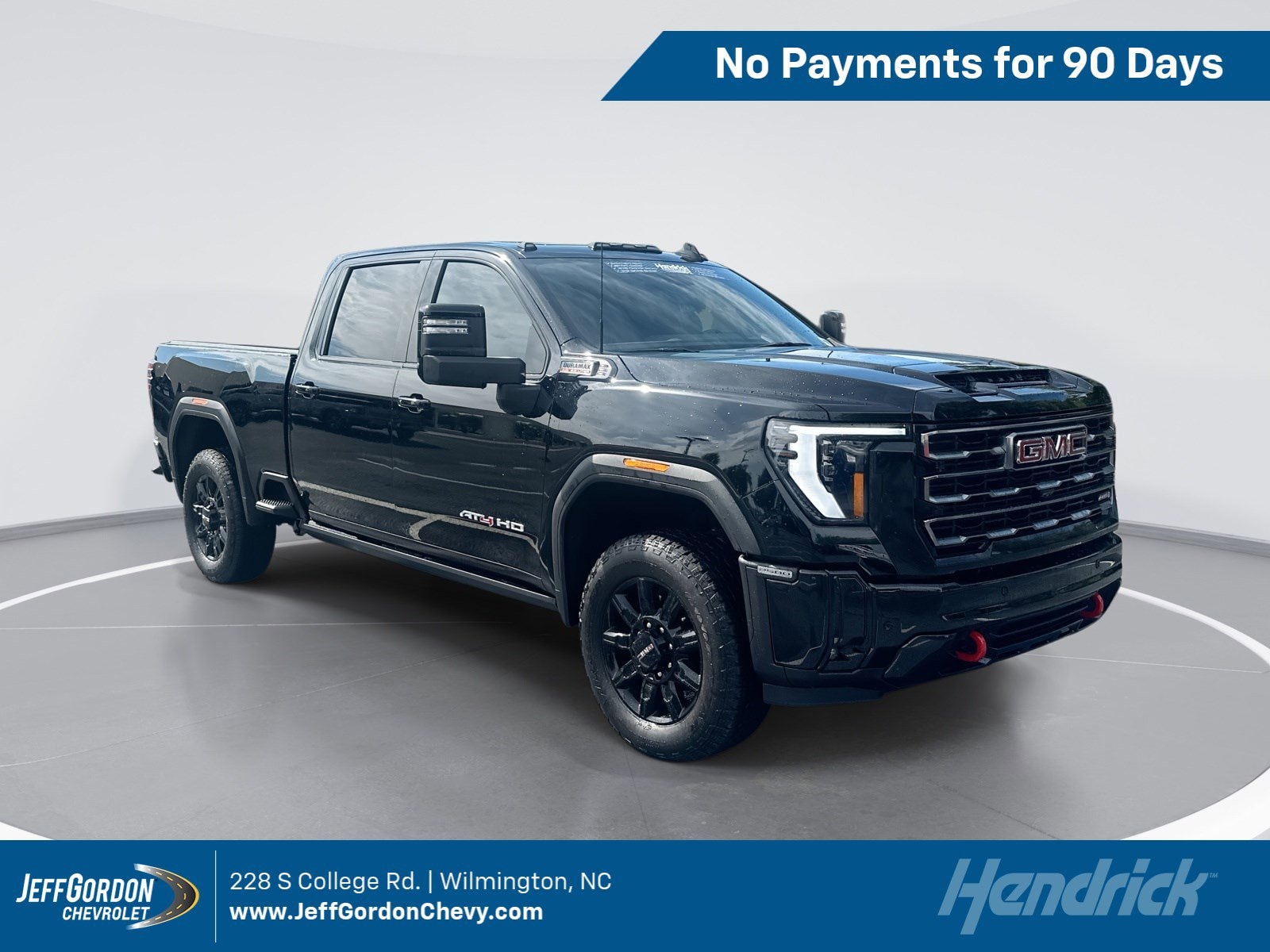 2025 GMC Sierra 4WD Crew Cab Standard Box AT4's photo
