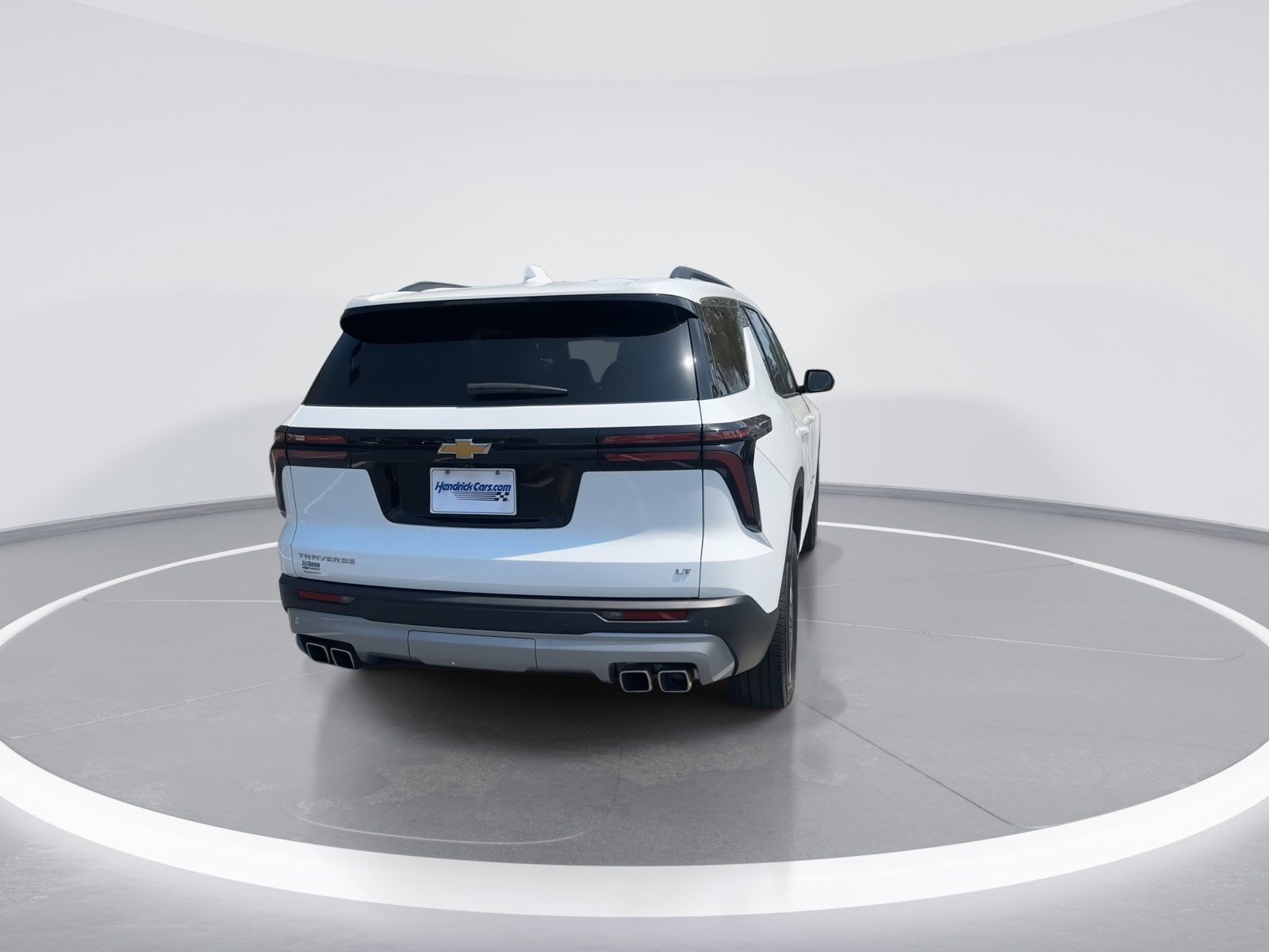 2024 Chevrolet Traverse FWD LT photo 6