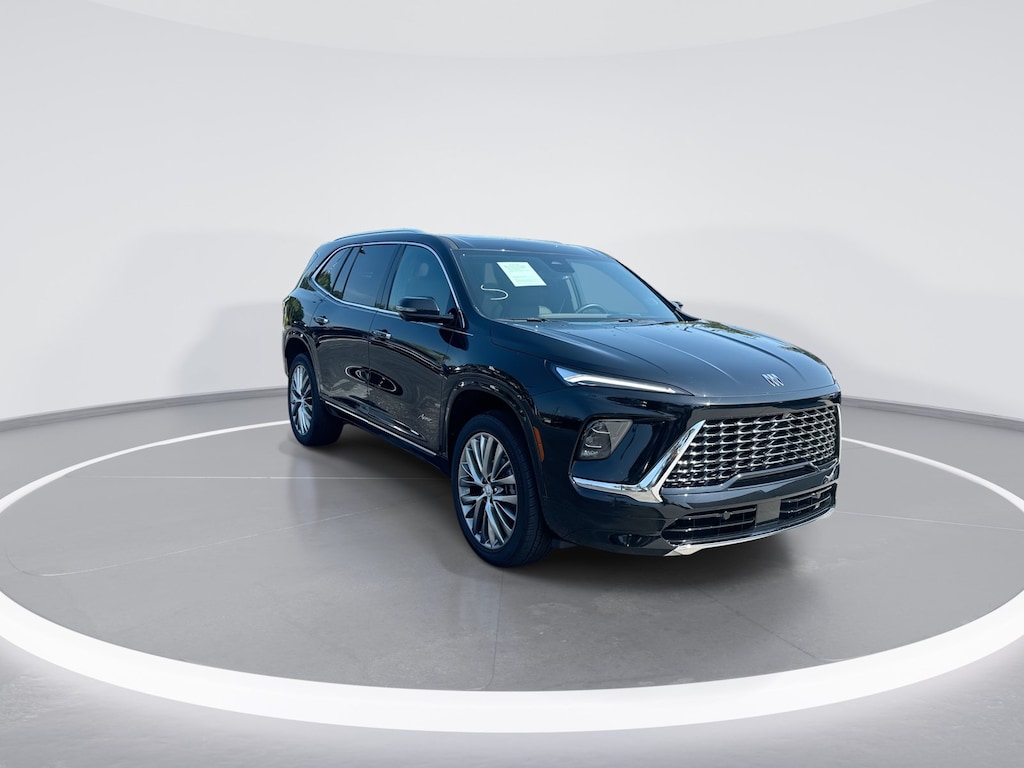 Used 2025 Buick Enclave Avenir SUV