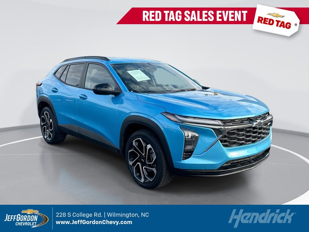 Used 2025 Chevrolet Trax 2RS SUV