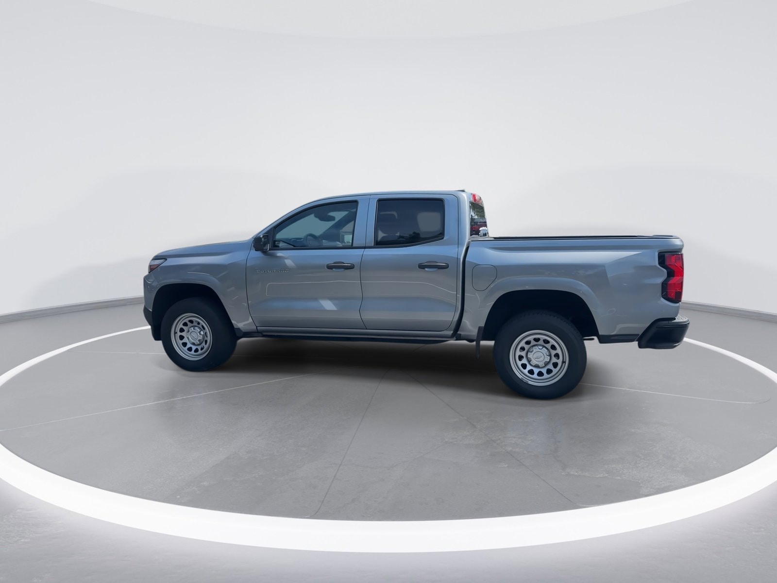 2023 Chevrolet Colorado WT photo 6