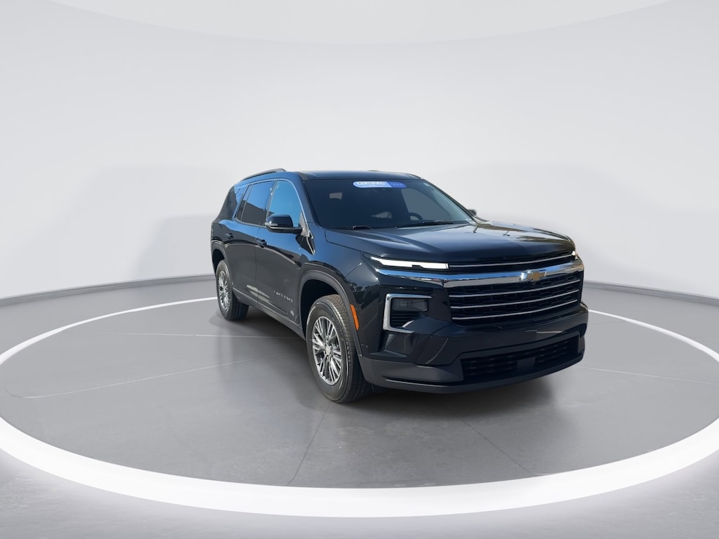 Certified 2025 Chevrolet Traverse LT SUV