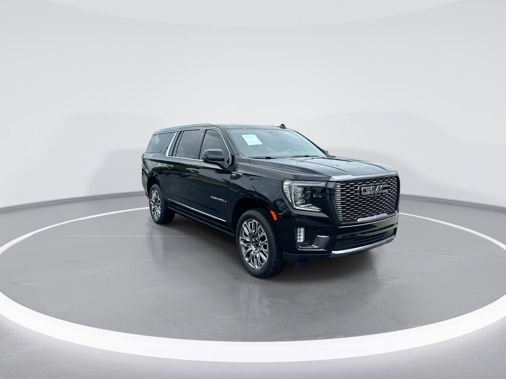 Used 2023 GMC Yukon XL Denali Ultimate SUV