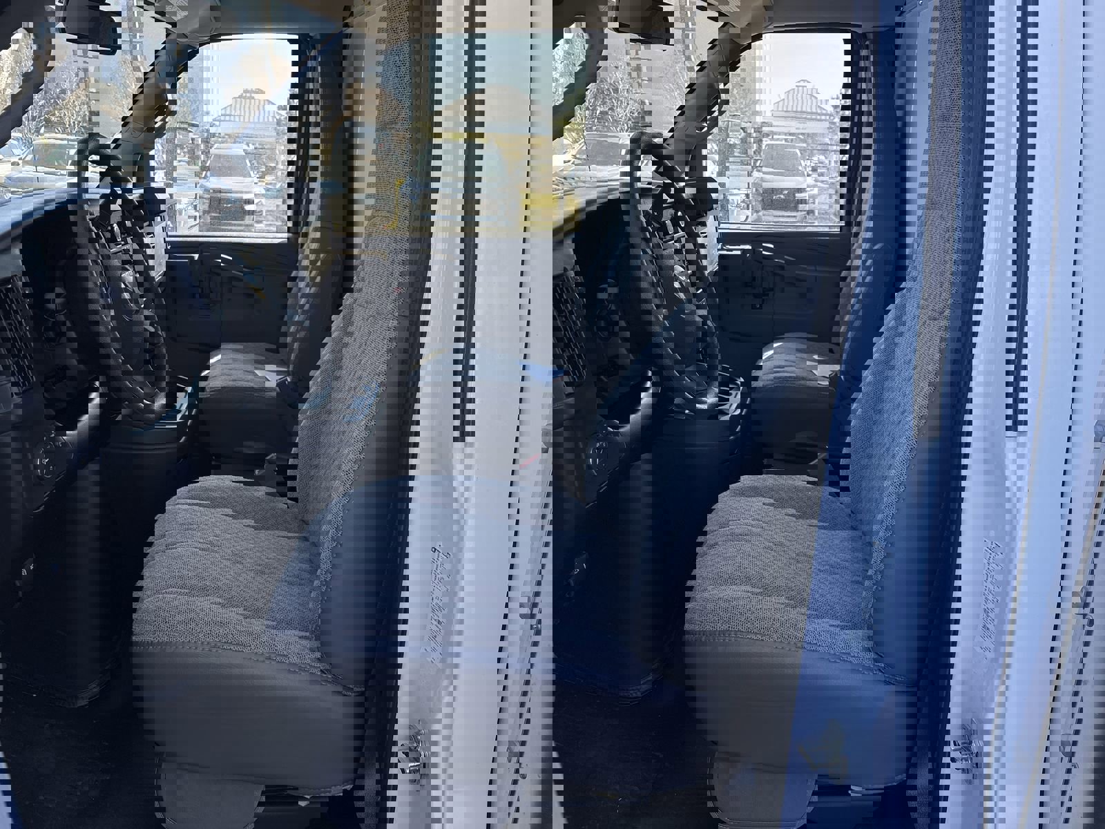 2024 Chevrolet Express Cutaway Base photo 13