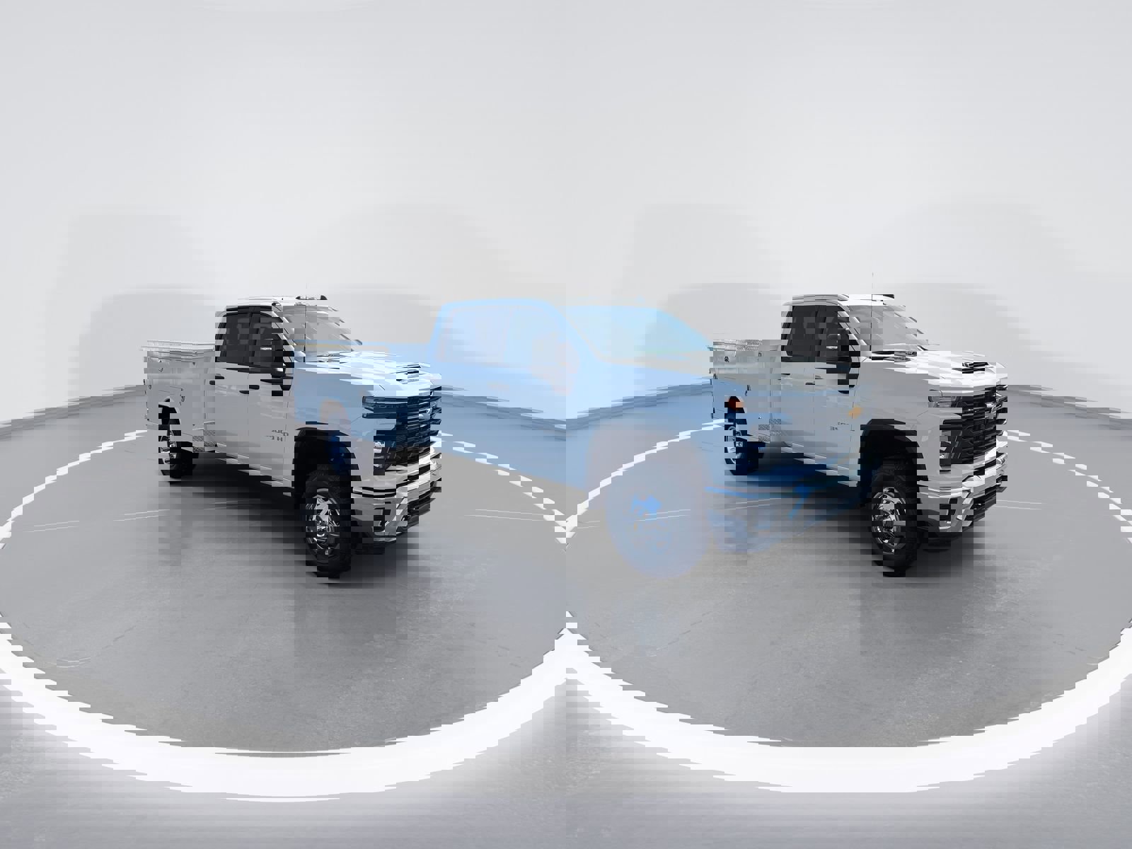 2025 Chevrolet Silverado 3500HD Work Truck photo 2