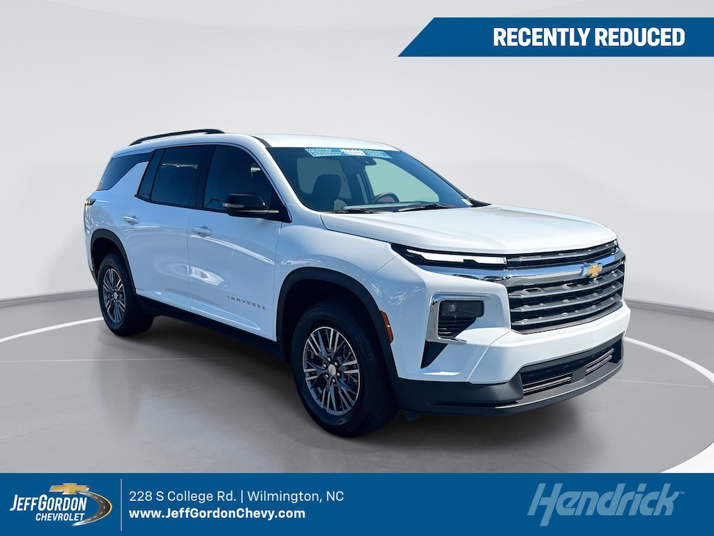 Certified 2025 Chevrolet Traverse LT SUV