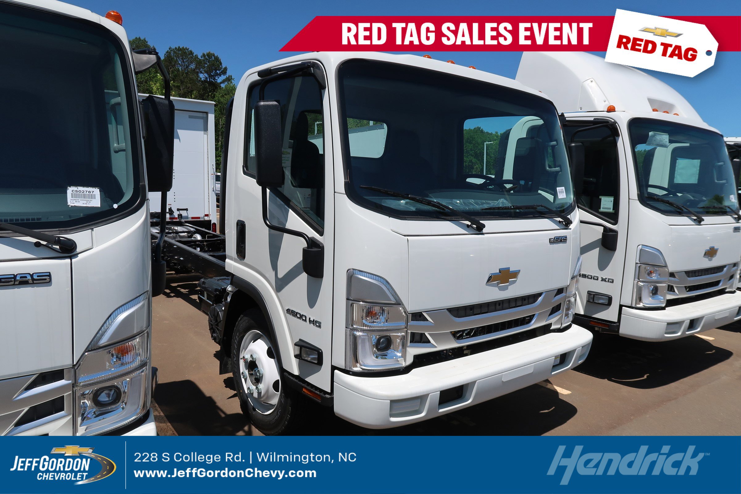 2025 Chevrolet Low Cab Forward Base's photo