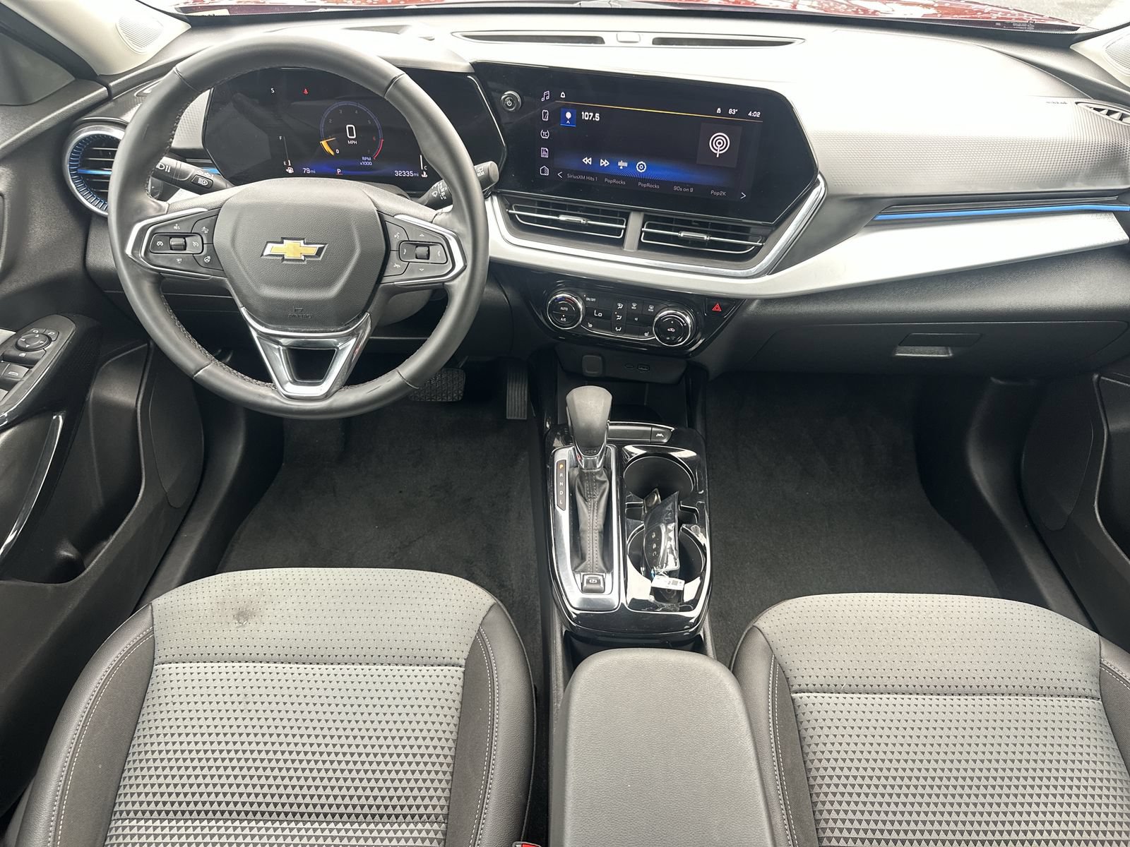 Photo 18