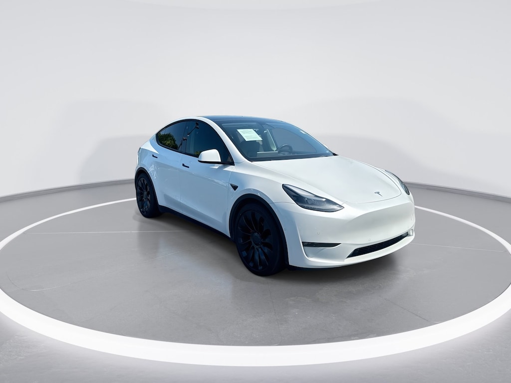 Used 2022 Tesla Model Y Performance Dual Motor All-Wheel Drive SUV