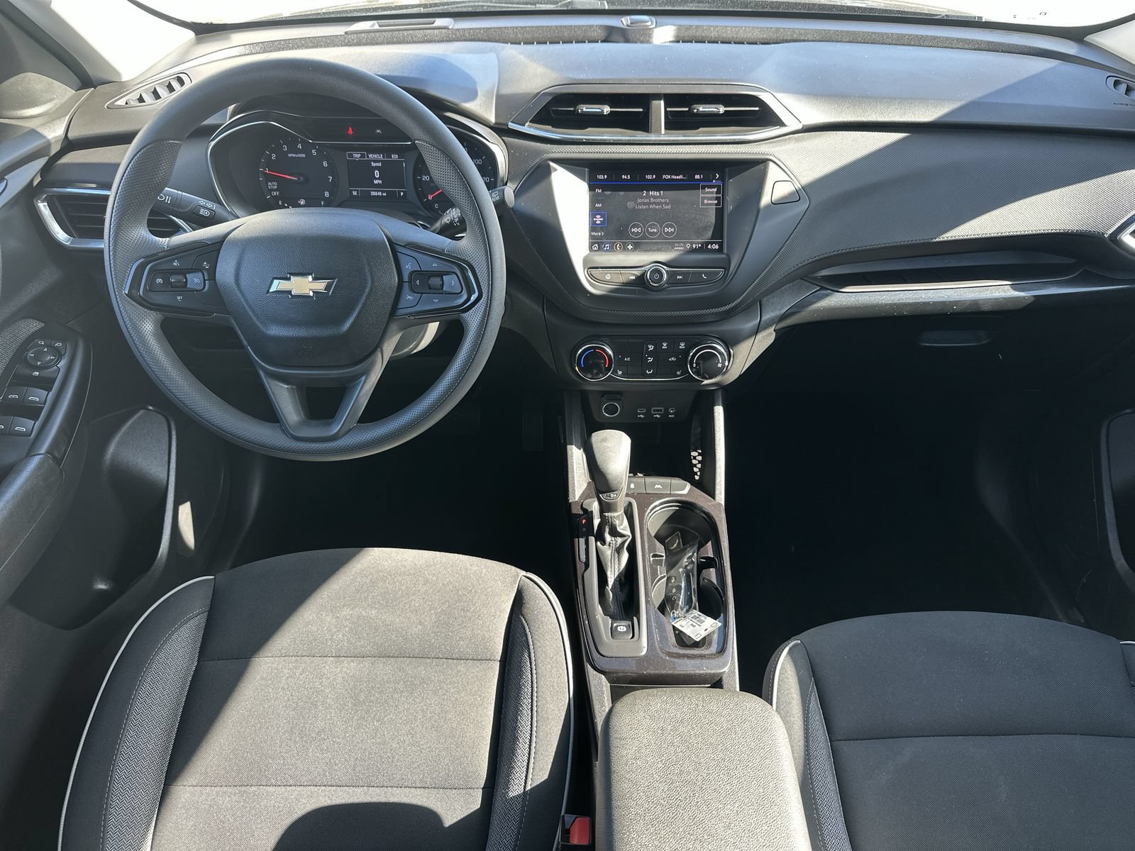 Photo 18