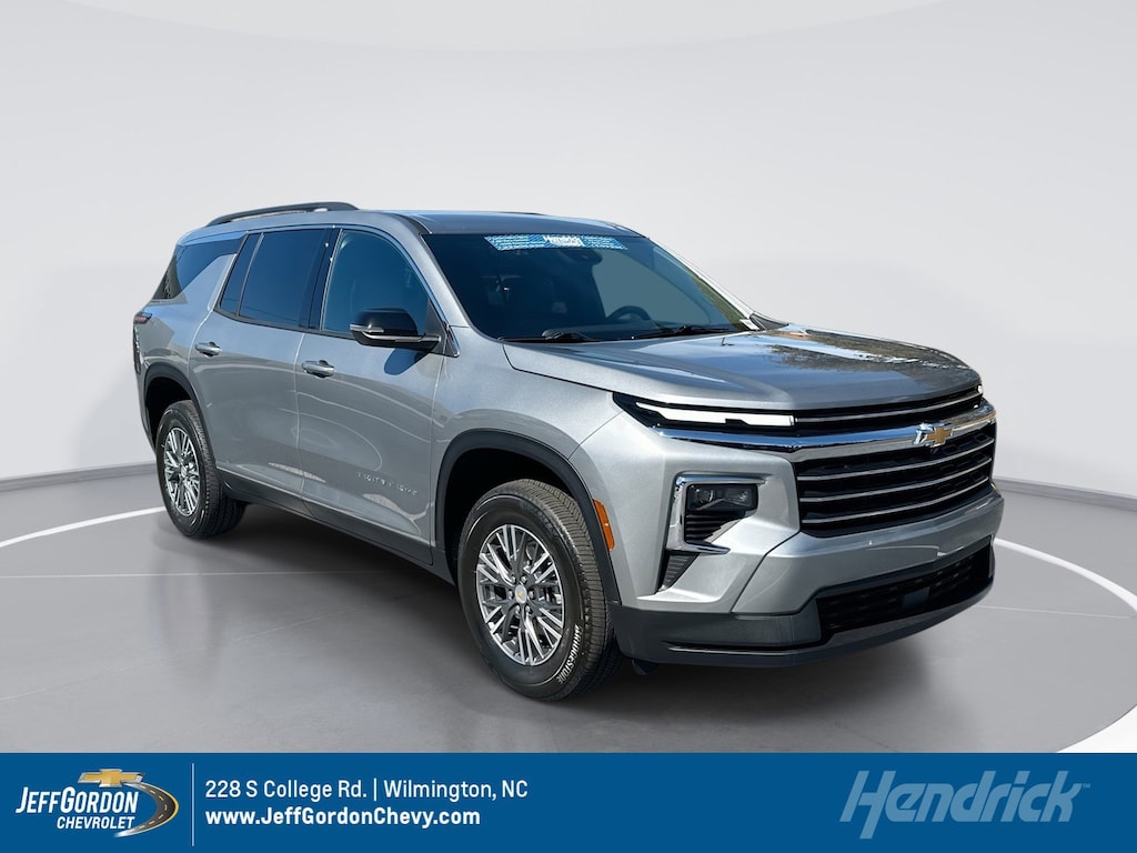 Certified 2025 Chevrolet Traverse LT SUV