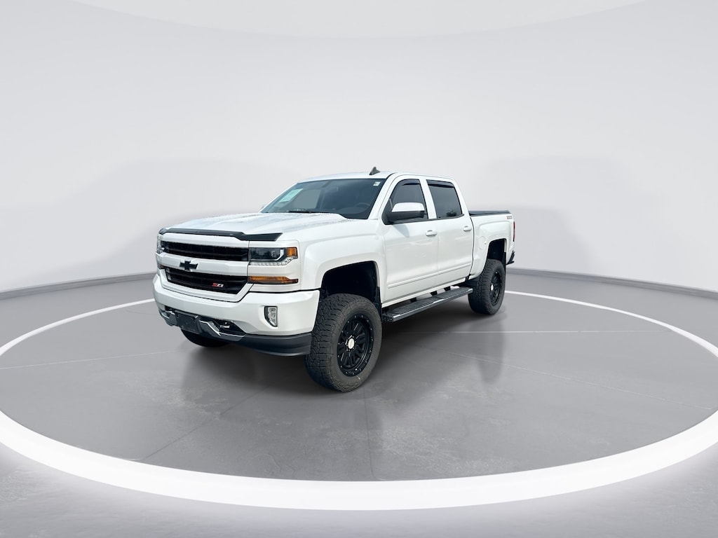 Used 2017 Chevrolet Silverado 1500 LT Truck Crew Cab