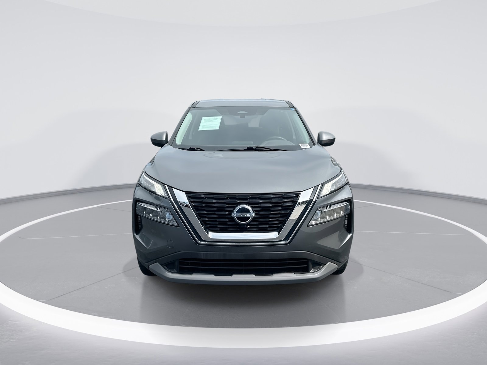 2023 Nissan Rogue SV photo 2