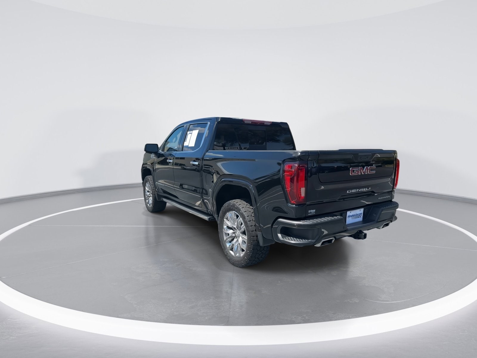 2024 GMC Sierra 1500 Denali photo 5