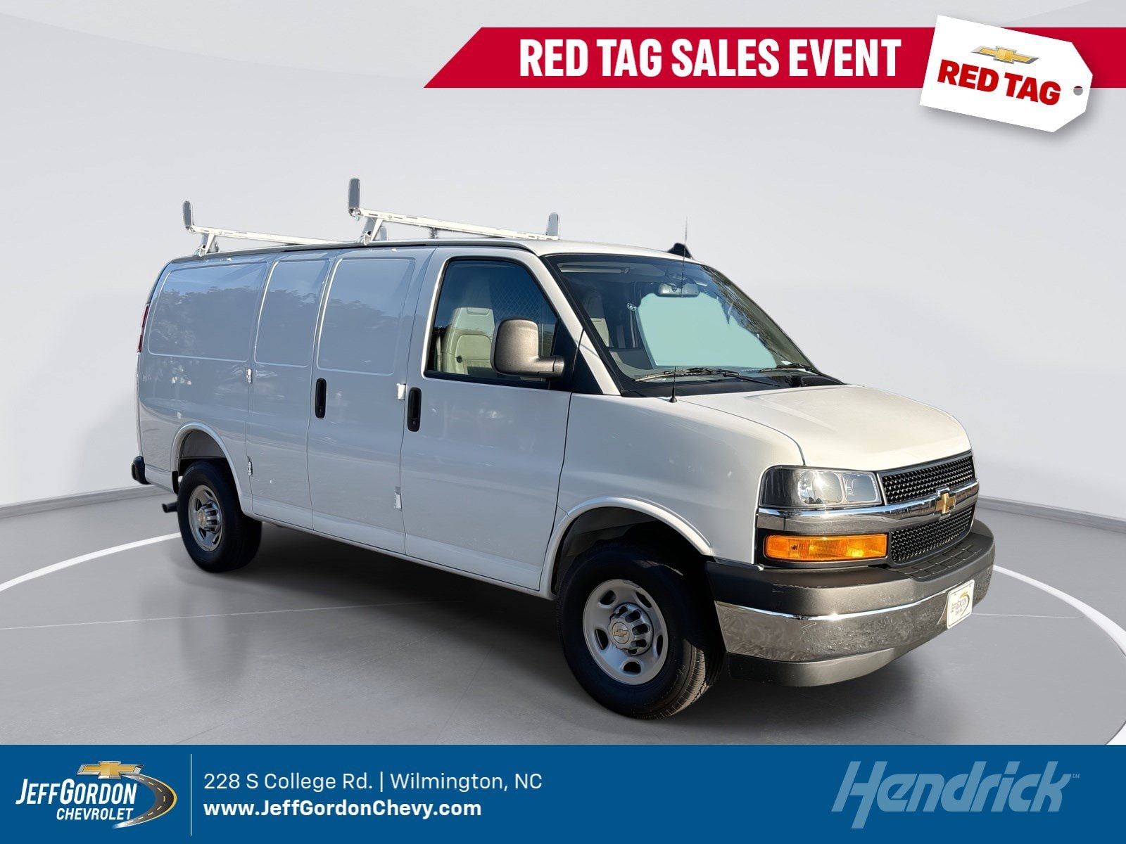 2025 Chevrolet Express Cargo Work Van's photo