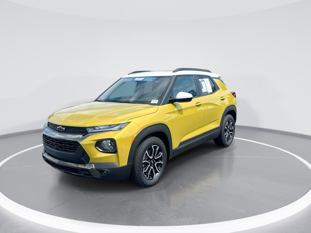 Used 2023 Chevrolet Trailblazer Activ SUV