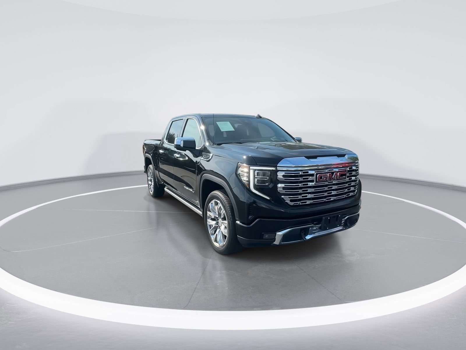 Used 2022 GMC Sierra 1500 Denali Denali with VIN 3GTUUGED5NG612966 for sale in Wilmington, NC