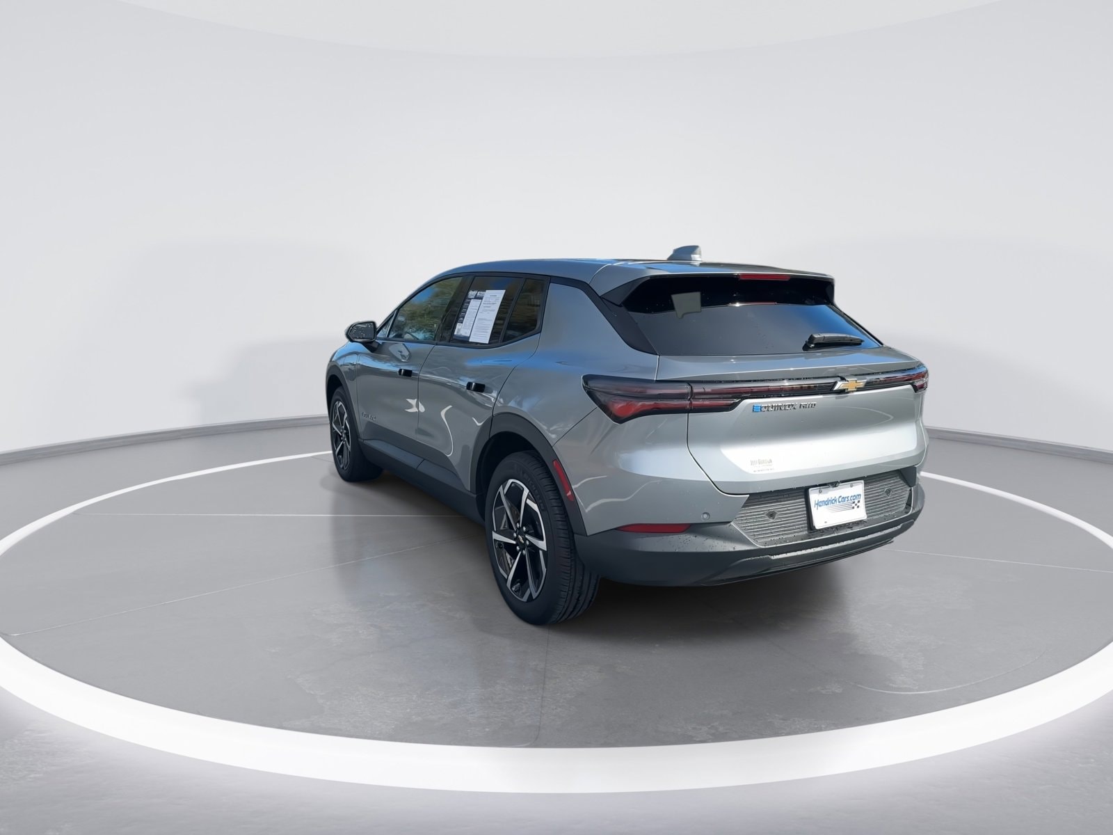 2025 Chevrolet Equinox EV LT photo 6