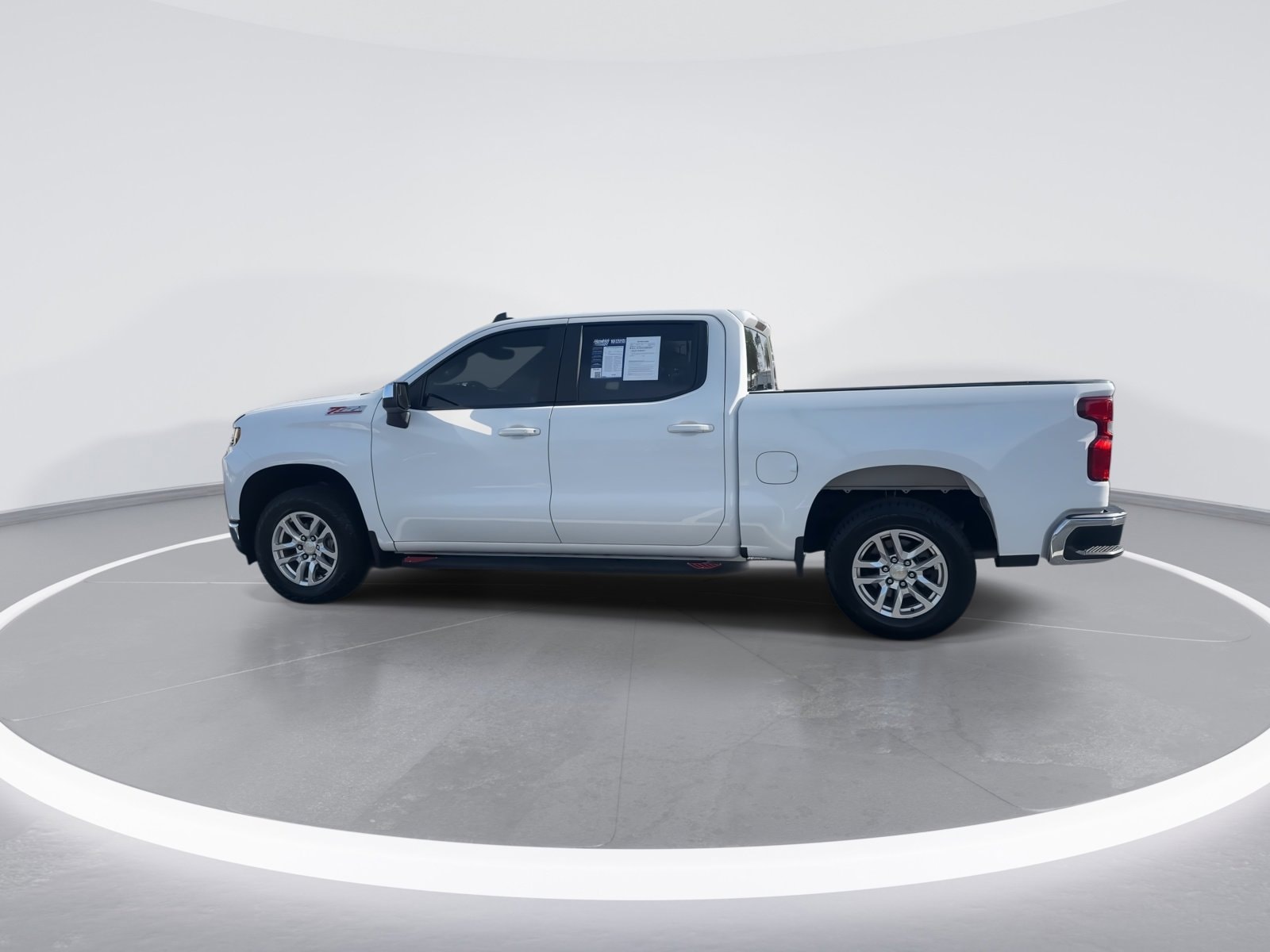 2020 Chevrolet Silverado 1500 LT photo 4