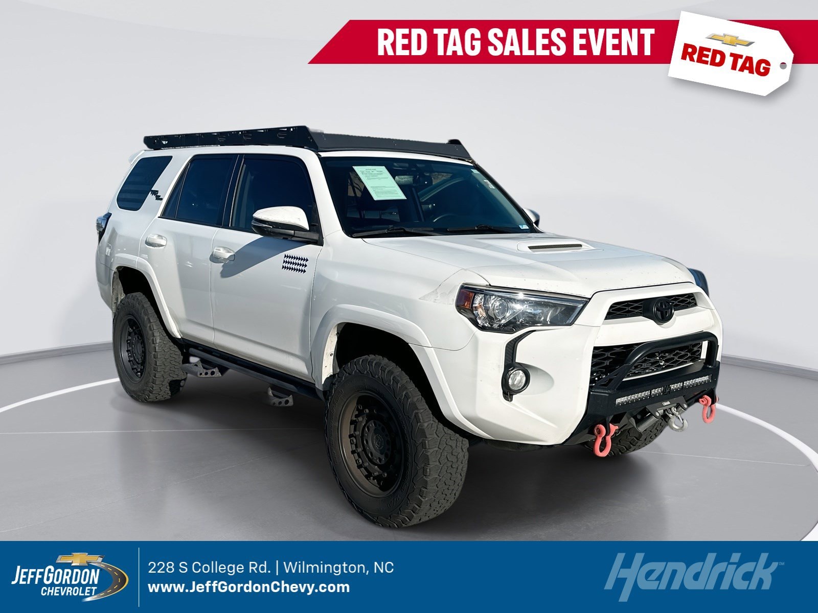 2019 Toyota 4Runner TRD Off-Road Premium's photo