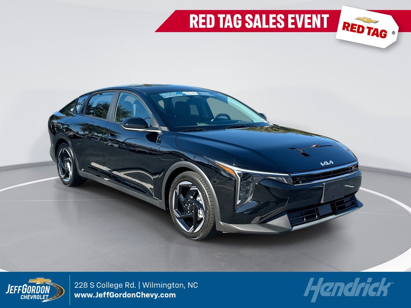 2025 Kia K4 EX's photo