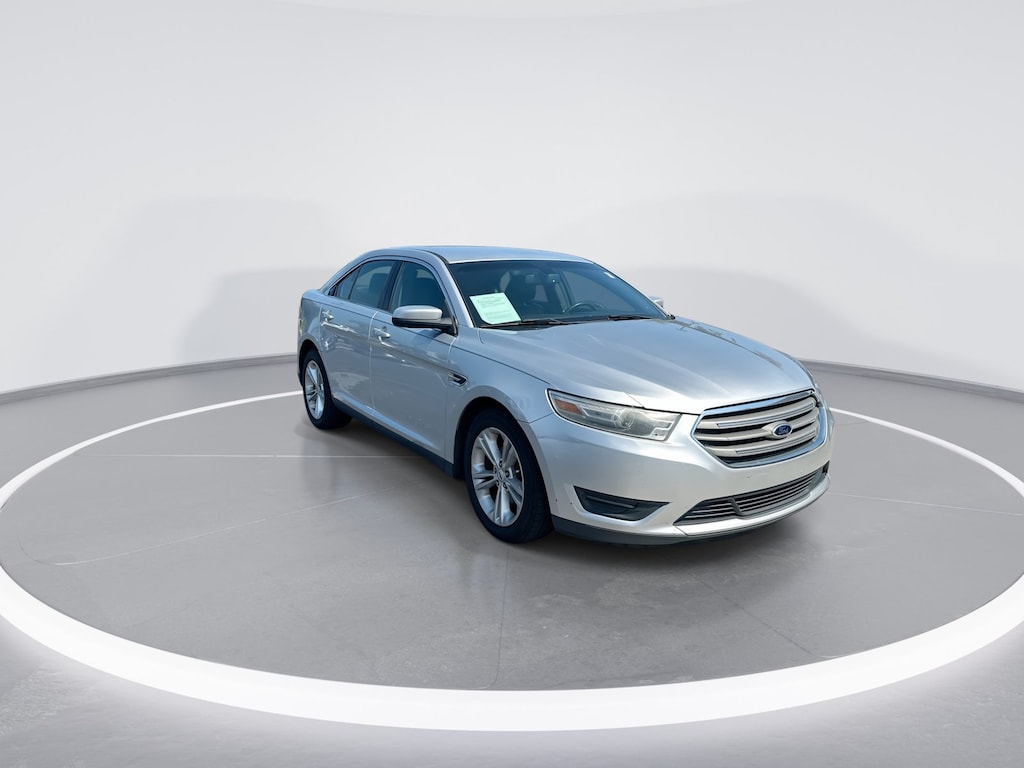 Used 2013 Ford Taurus SEL Sedan