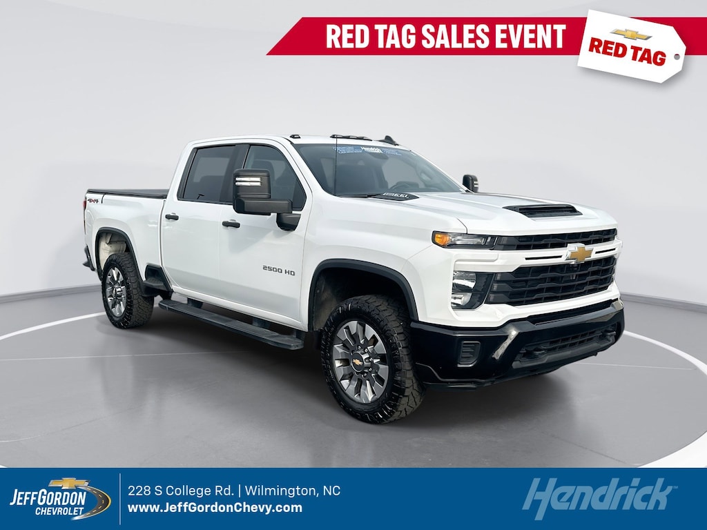 Used 2024 Chevrolet Silverado 2500 HD Custom Truck Crew Cab