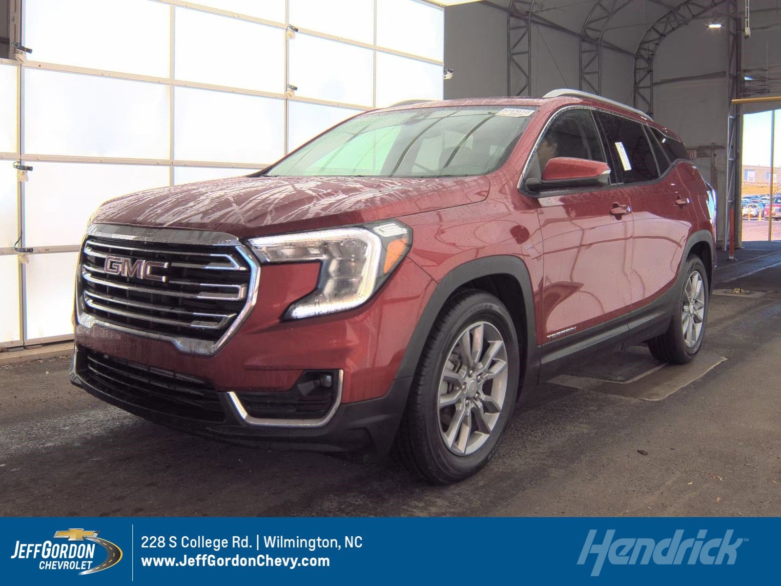 2024 GMC Terrain SLT