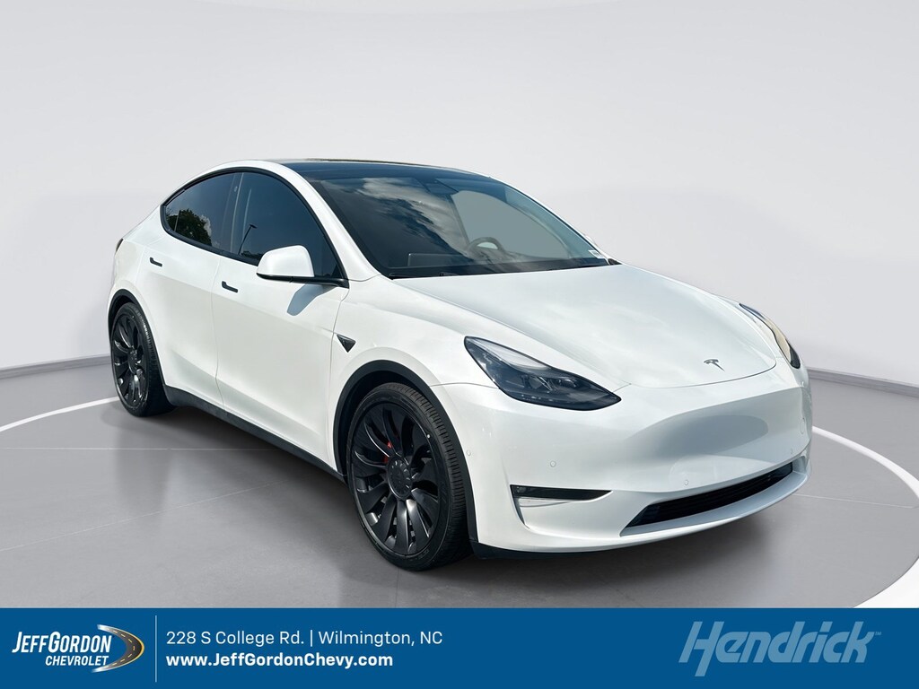 Used 2022 Tesla Model Y Performance Dual Motor All-Wheel Drive SUV