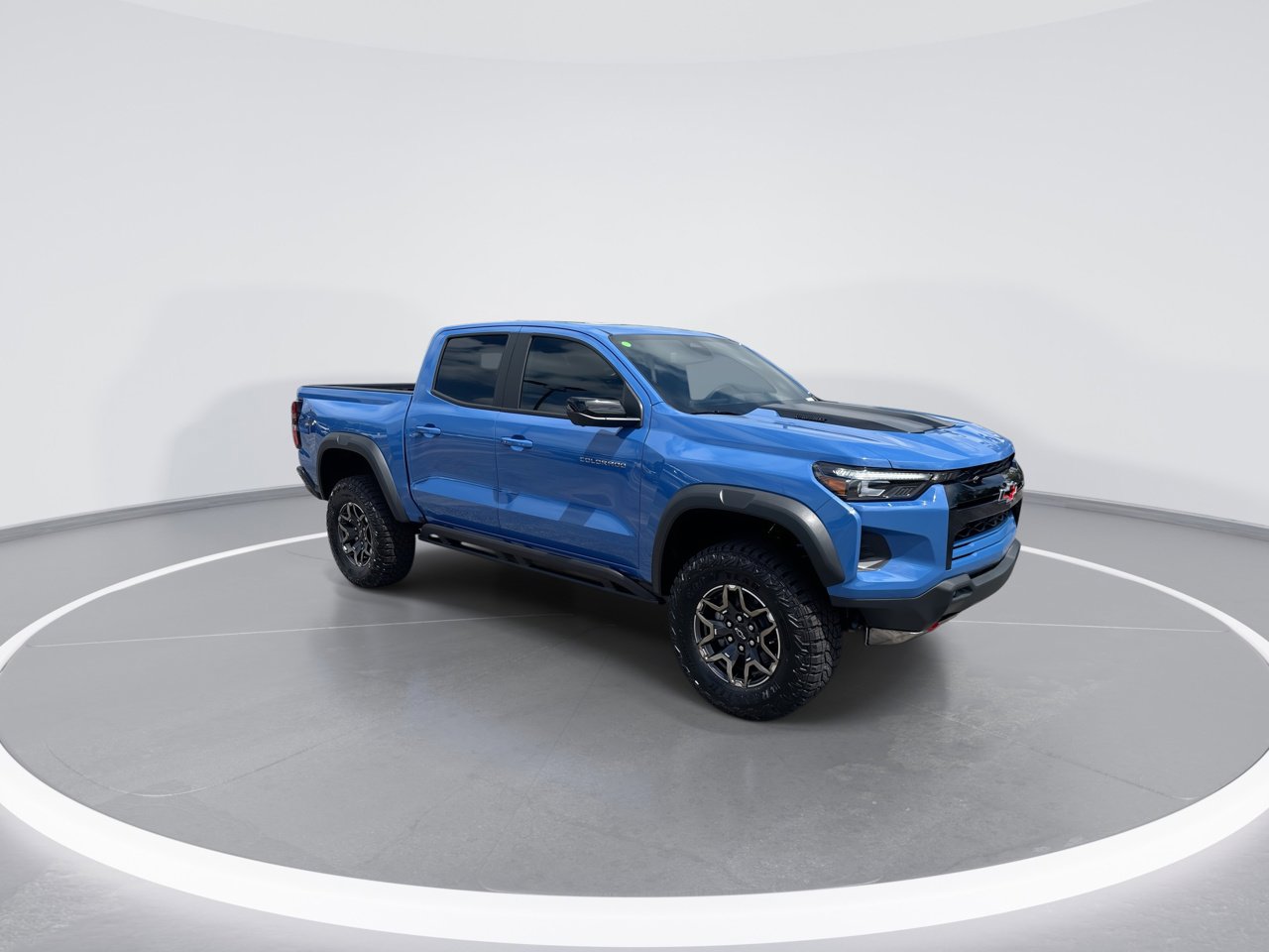 2026 Chevrolet Colorado ZR2 photo 2