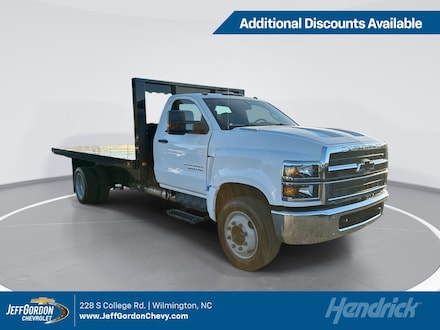 2025 Chevrolet Silverado 5500 HD Work Truck Truck