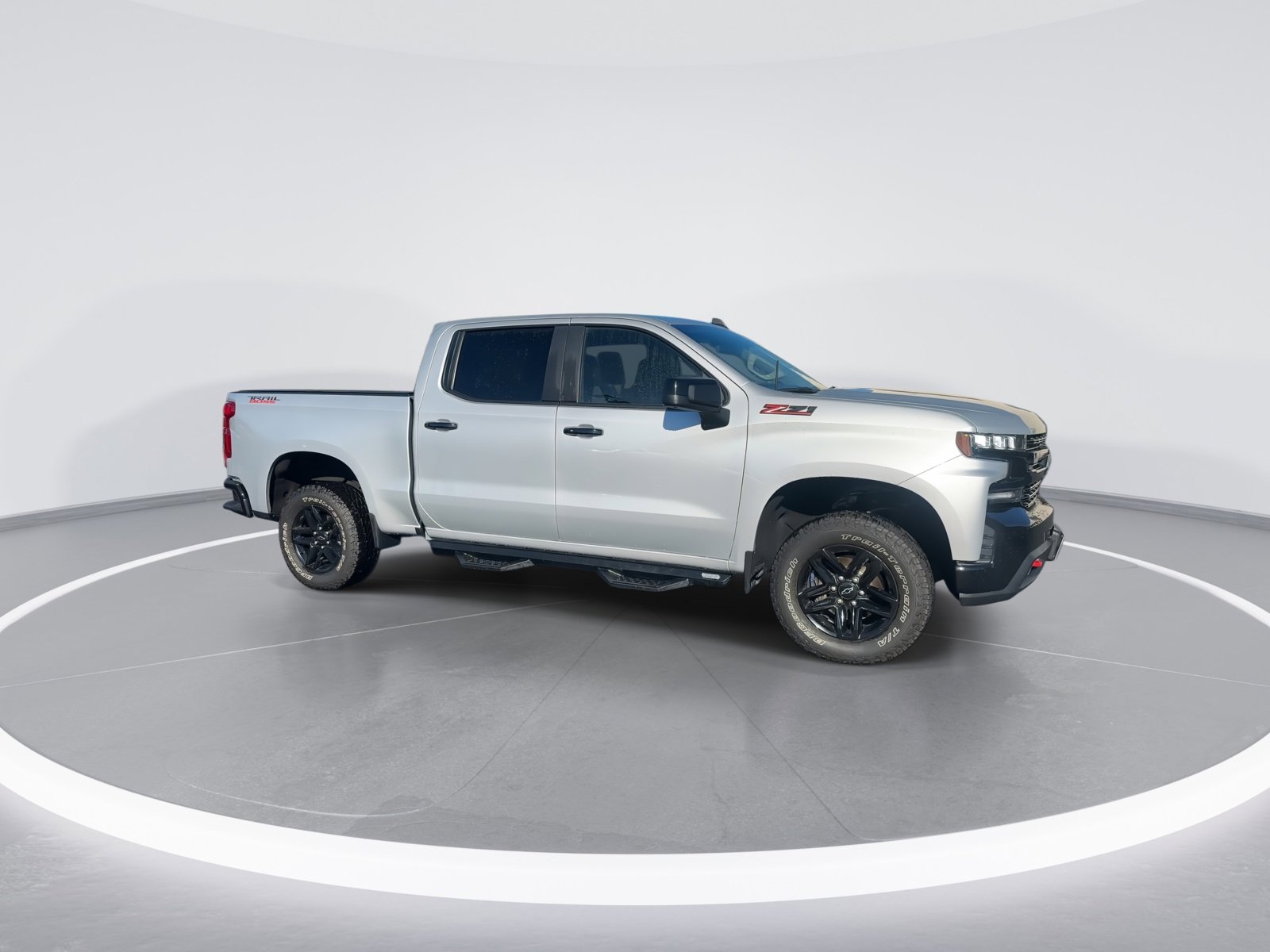2020 Chevrolet Silverado 1500 LT Trail Boss photo 2