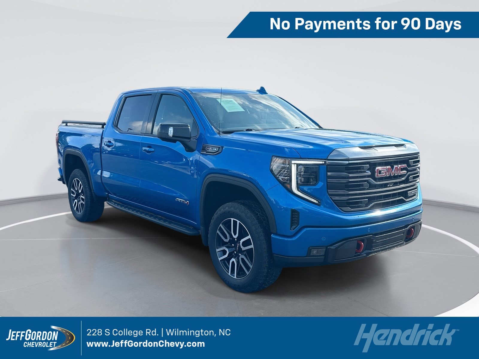 2023 GMC Sierra 4WD Crew Cab Short Box AT4's photo