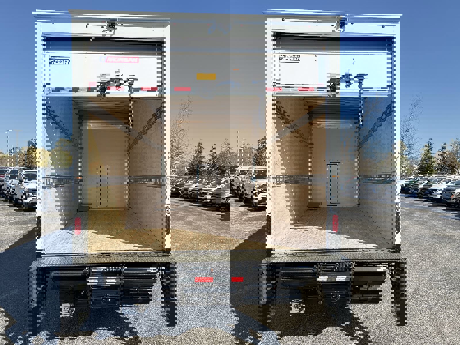 2024 Chevrolet Express Cutaway Base photo 19