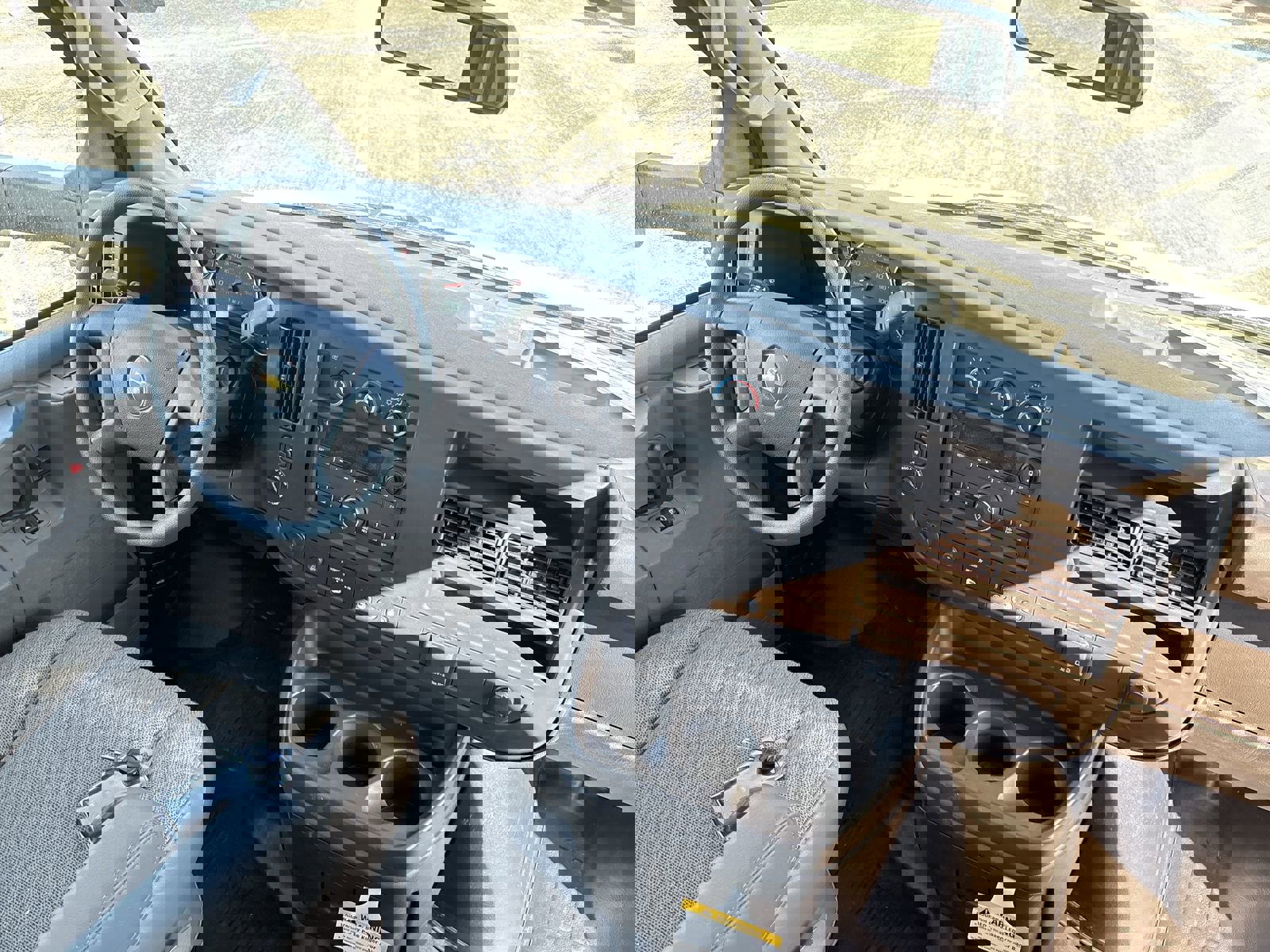 2024 Chevrolet Express Cutaway Base photo 14
