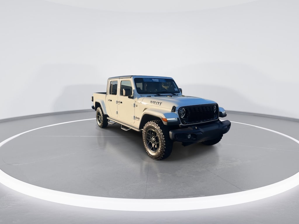 Used 2024 Jeep Gladiator Willys Truck Crew Cab