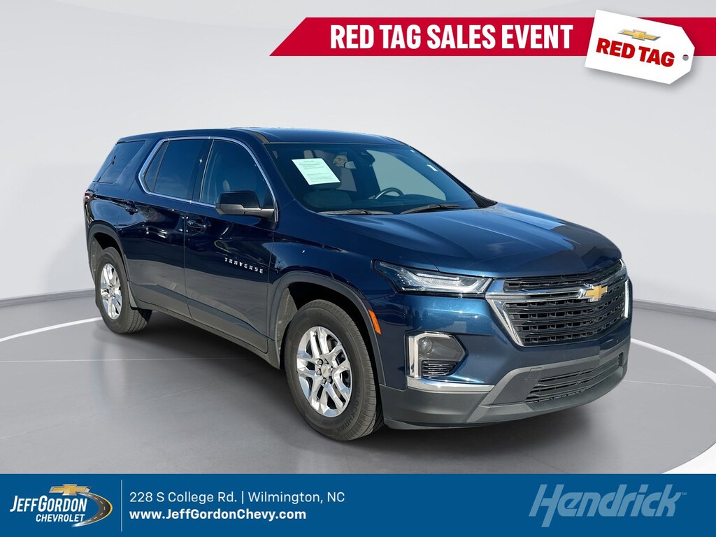 Used 2022 Chevrolet Traverse LS SUV