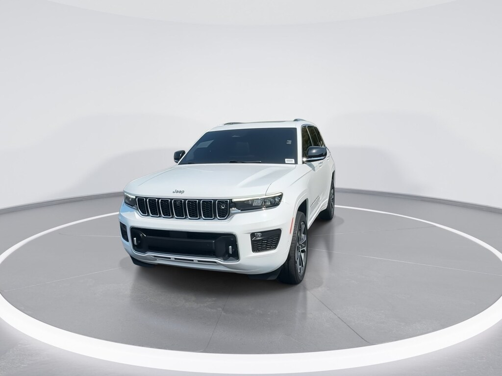 Used 2023 Jeep Grand Cherokee Overland 4x4 SUV