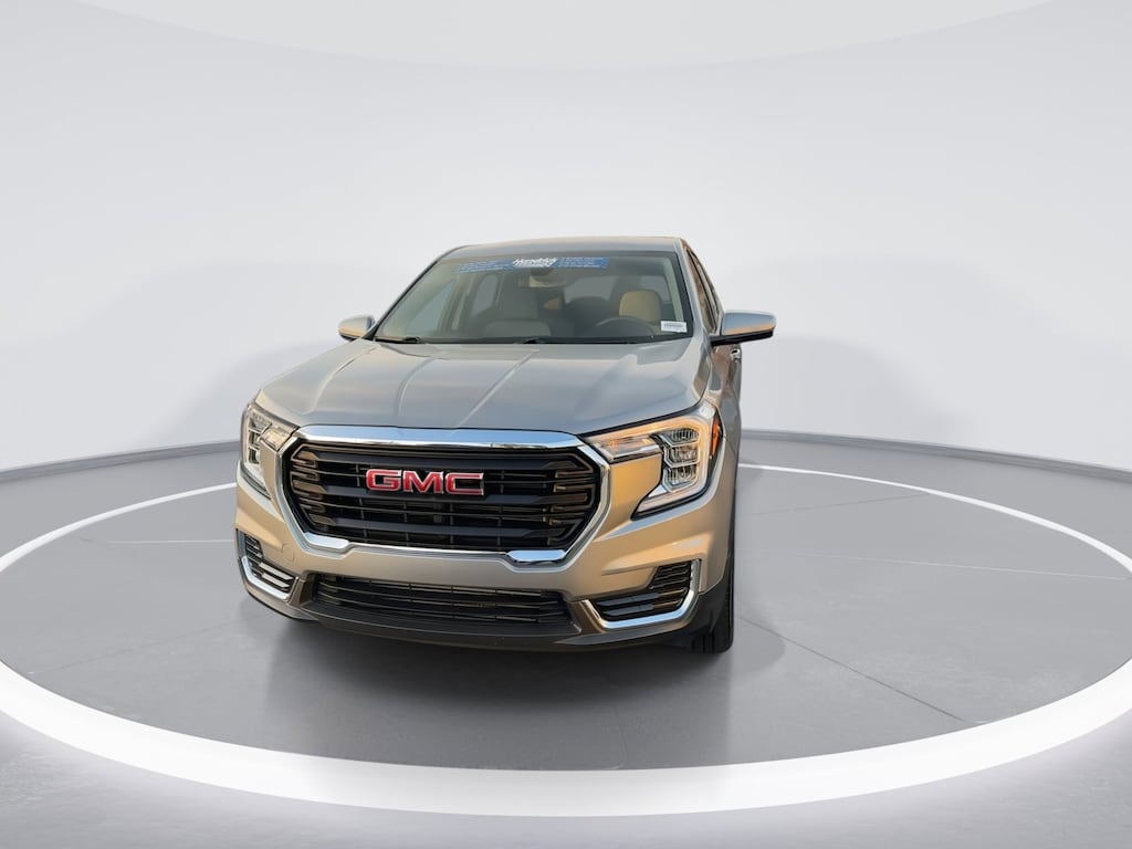 Used 2024 GMC Terrain SLE SUV