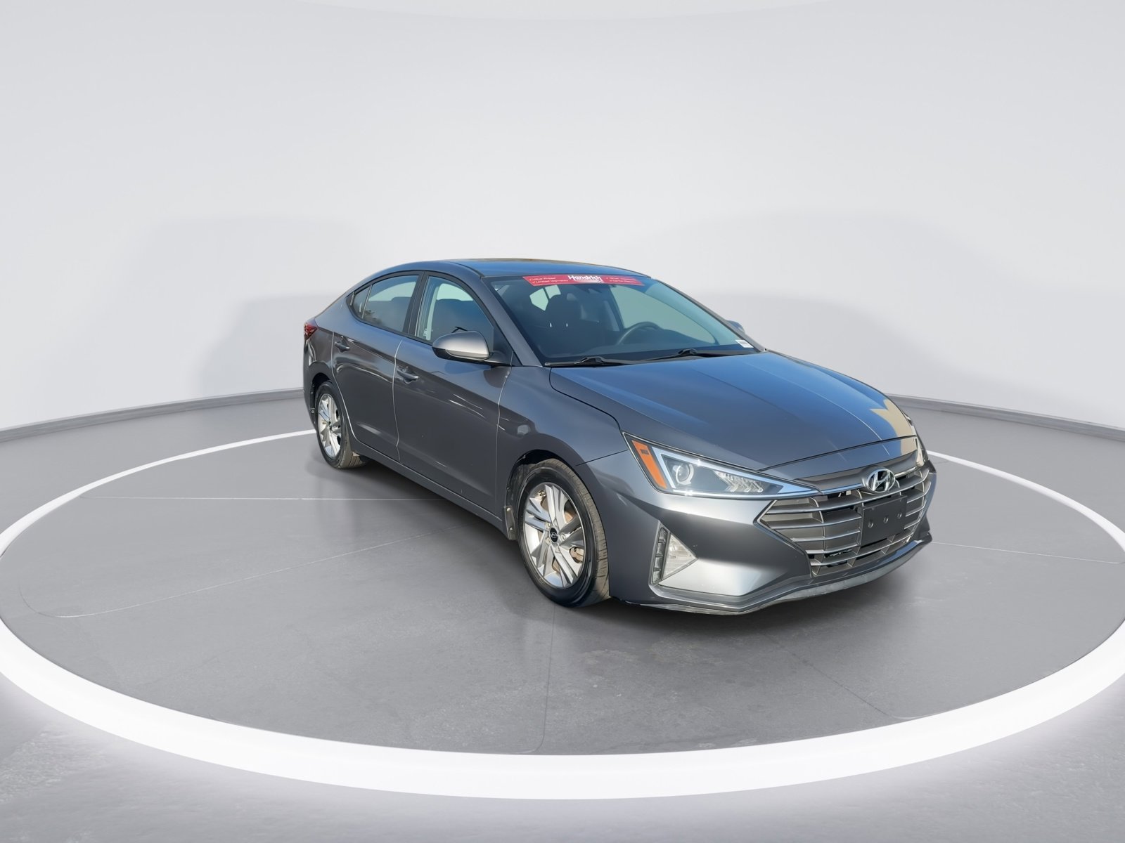 2020 Hyundai Elantra SEL photo 2